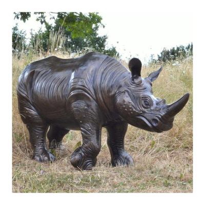 China Custom outdoor high quality large life size animal sculpture rhinoceros abstracted from china /bronze rhinoceros statue for sale