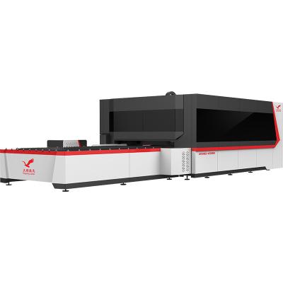 China 8000W 15000W Automated Loading Raycus IPG Mini Enclosed Fiber Laser Cutting Machine for Metal Iron Carbon Stainless Steel Aluminum Cutting for sale