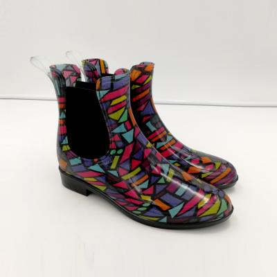 China Fashion New Arrival Anti-slippery Rain Boots Women's Shoes for sale