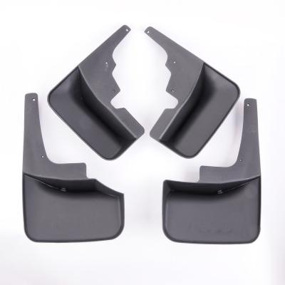 China Brief & Single color deluxe molded splash guard mud flaps for wk. 2005-2007 Jeep Grand Cherokee for sale