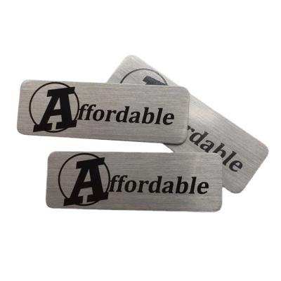 China Global Custom Metal Nameplate Logo Tag Aluminum Stainless Stell Label Nameplate for sale