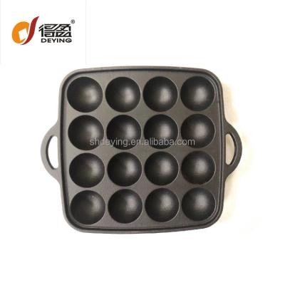 China Sustainable Japanese Cast Iron Takoyaki Grill Nonstick Pan Master Frying Pan Octopus Ball Cooking Pan for sale