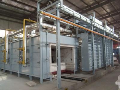 China Precision Shuttle Ceramic Kiln 1420r/Min Speed Natural Gas Heating Method for sale