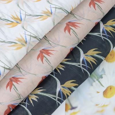 China Factory stock T15 breathable botanical print 70% tencel 30% nylon woven fabric for ladies dress shirt skirt suit for sale