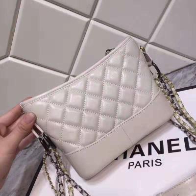 China 1681 new fabric strikes  2019 early spring, wandering bag small two-layer psoriasis genuine hardware, EXTRA-ORDINARY DES for sale