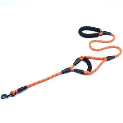 China 6ft 5ft Reflective Traffic Two Handle Heavy Duty Easy Control Dog Leash Padded Reflective Training Climbing Rope Dog Leash for sale