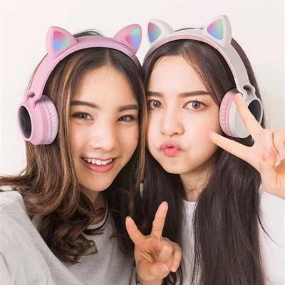 China 2022 Perfect New Arrival Cute Bluetooth Headphones LED Cat Ear Noise Canceling Wireless Headphones BT 5.0 Youth Children Youth Stereo Headset for sale