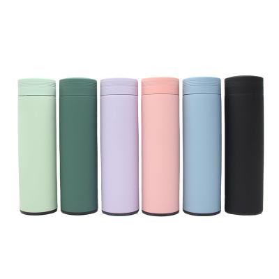 China Double Wall Stainless Steel Vacuum Flasks And Thermoses Insulated Eco Friendly Sustainable Drink Water Bottle Upright Water Bottle for sale