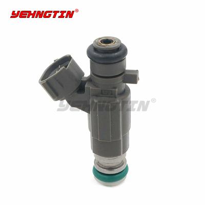 China Auto Engine Parts OEM FBJC100 16600-2Y915 166002Y915 Fuel Injectors For Nissan X-Trail T30 T31 2.0 /2.5 Petrol QR20D Murano Maxima Sentra for sale