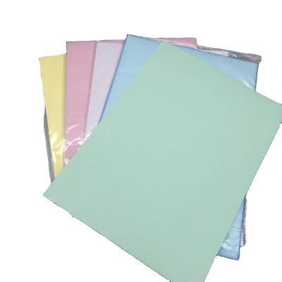 China 100%Virgin Wood Pulp White/Pink/Yellow/Blue/Green Color No Carbon Paper Customer Requirements for sale