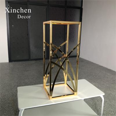 China XC-S429G luxury gold box metal wedding decoration rectangular flower stand for wedding table centerpieces for sale