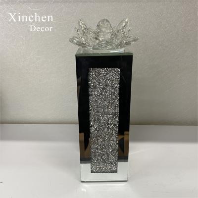 China Luxury Best Selling Silver Diamond Mirror Pillar Stand Lotus Crushed Crystal Candle Holder for sale