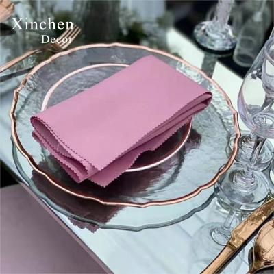 China Hot Sale Irregular Rose Gold Border Rounded Glass Charger Dishes Viable For Wedding Events Decoration for sale