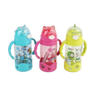 China Stored Cartoon Portable Children's Drinks Mug With Handle Straw For Outdoor Use for sale