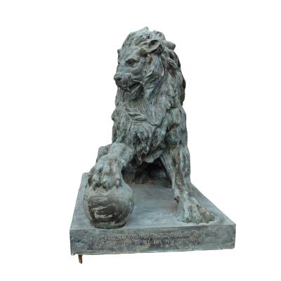 China Antique Bronze Guardian Lion Art Sculpture Statue Outdoor Decor Casting for sale