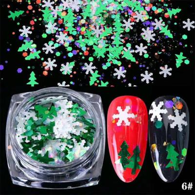 China Polyester Glitter Christmas Glitter With Chunky Mixed Snow Tree Shaped Christmas Tree Glitter Collection for sale