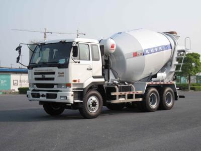 China De Concrete Mixervrachtwagen van hydraulisch Systeemnissan 8 - 10 cbm tank 320HP Te koop