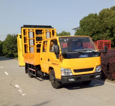 Cina Attenuatore montato camion pneumatico del telaio di ISUZU con lo schermo di visualizzazione del LED in vendita