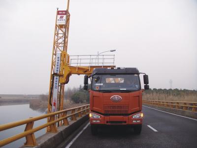 China Truss Bridge Inspection Equipment FAW Chassis 8x4 206KW 280HP , Max Span Width 4m for sale