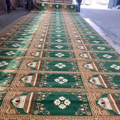 China Large Size Washable Wilton Woven Roll Wall To Wall Prayer Mat For Mosque for sale