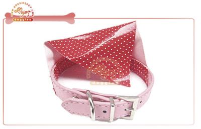 China Dot Glossy Leather Dog Neckerchief Bandana In Adjustable Dog Collar Style for sale