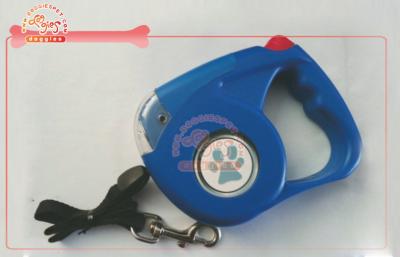 China LED Flashing Light Cord Nylon Retractable Dog Leash With Beam Reflector for sale