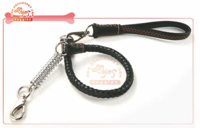 China Latest Tanning Process Leather Weaved Dog Short Leash With Extended Tensile Lead for sale