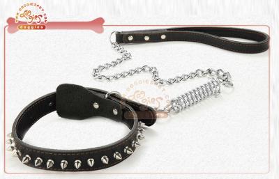 China Whole First Layer Of Leather Dog Collars And Leashes With Spiked And Alloy Buckle for sale