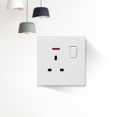 China UK Standard Pure PC Materials Cheapest Price With 10year Warranty 13A Wall Switches Socket for sale