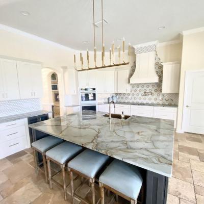 China Luxury Home Kitchen Island Roma Blue Quartzite Prefab Stone Onyx Countertops for sale