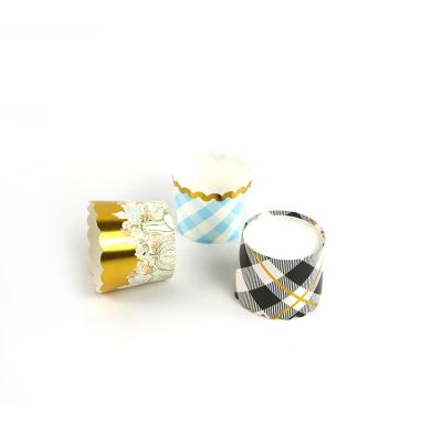 China Disposable low price high quality finial bun cupcake golden liners paper baking cups for sale