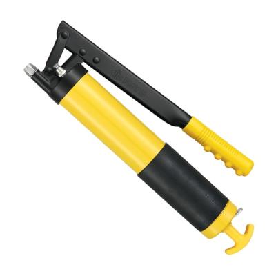 China Lubrications 600cc Hand Pressure Oiler Repair Tools Car Tools Oil Gun for sale