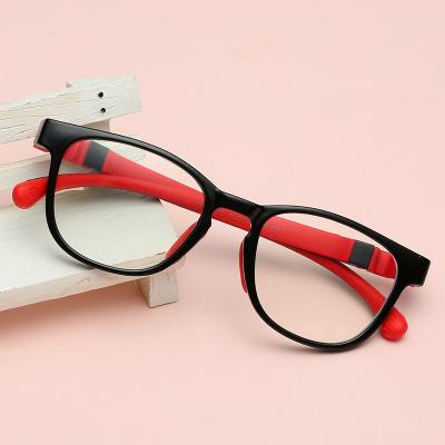 China For 2021 reading glass style blue light the hot kids computer optical frame silicone anti blocking glasses 2022 en venta