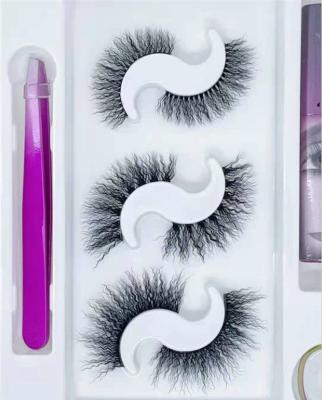 China Latest Hot New 3d / 4d Short Multi Layered Fluffy Strip Faux Mink Curly Lashes Natural Long for sale