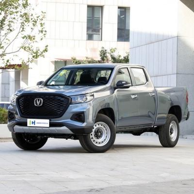 Китай Новые автомобили 2024 Чанган Пикапы охотник F70 2.0T 233Ps L4 грузовик 4x4 бензин продается