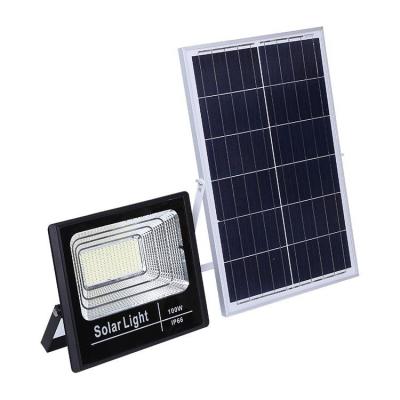 China IP67 25w 40w 60w 100w Outdoor Garden Motion Sensor Garden Led Solar Flood Light for sale