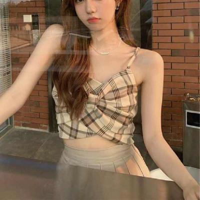 China 2022 summer fashion women's anti-pilling high waist lattice bow exposed navel suspender small short top vest for sale