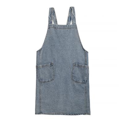 China Wholesale Durable Authentic Washed Denim Salon Aprons With Pockets For Kitchen Artist Custom Logo Cross Back Design Light Blue for sale