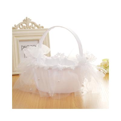 China Modern Wedding Party Supplies Flower Basket Lace Hanging Diamond Wedding Hamper for sale