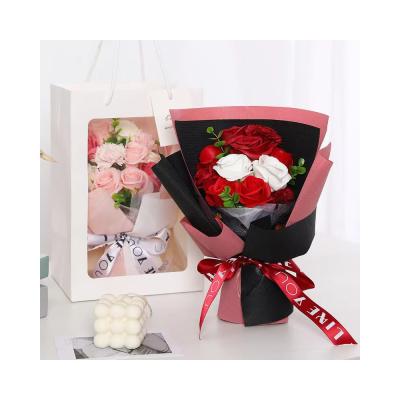 China Valentine Day Flower Bouquet Gift  Simulation Bouquet  Gift Box for sale