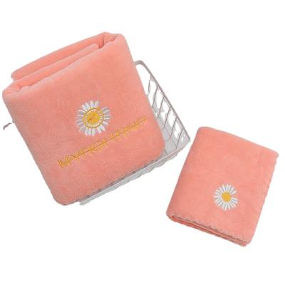 China Sustainable Bath Towel Set Microfiber Bath Towel Embroidered Absorbent Gift Towel for sale