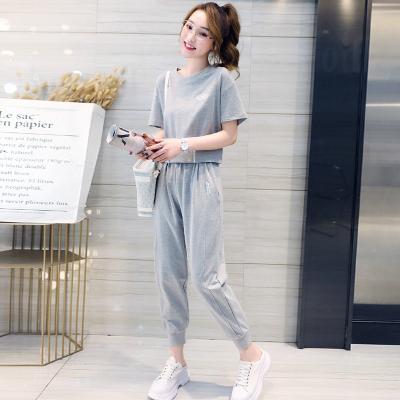 China 2021 Summer New QUICK DRY Short Sleeve Sports Leisure Women's T-shirt Short Loose Gaiters Suit Capri Two-piece Suit for sale