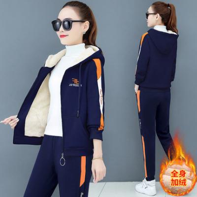 China Autumn and winter 2021 lambskin cashmere zipper sweater loungewear two-piece set thickened QUICK-DRY women's plush sports suit new for sale