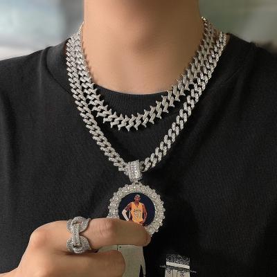 China Hiphop Hip Hop Gold Plated Circular Shape Projection Rotating Photo Custom Chain Pendant Valentine's Day Gift for sale