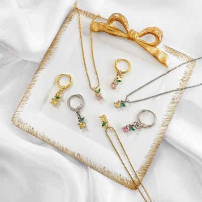 China 2022 Cute Trendy Apple Shape Jewelry Set 3A CZ 18k Gold Plated Chain For Women Daily Jewelry Set for sale