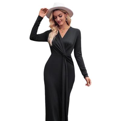 China Anti-Static 2023 Autumn New European American V-neck Waist Long Sleeve Women's Causal Dress High Quality Fashion Sexy Elegant Causal Dress for sale