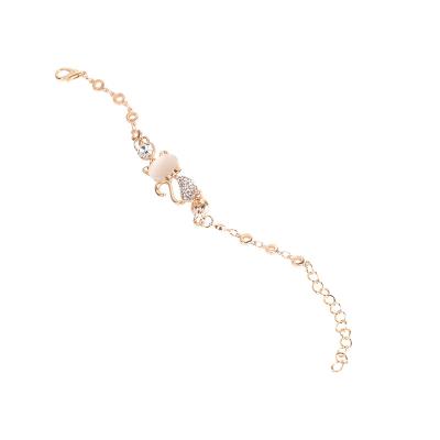 China 2022 Wholesale Women's Exquisite Casual/Sporty Opal Cat Bracelet Flash Diamond Fashion Bracelet for sale