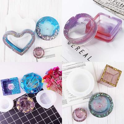 China Viable DIY Crystal Home Decoration Tool Round Ashtray Silicone Resin Mold for sale