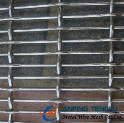 China Slot Hole Crimped Wire Mesh in SS304, SS316 for Architecture & Animal Raising for sale