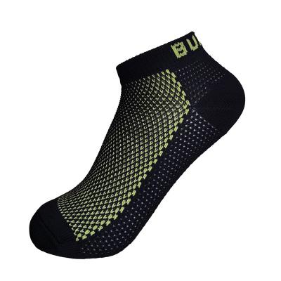 China Breathable Mesh Summer Sport Compression Socks Anti-Fault Cut Custom Low Bumps Crew Socks for sale